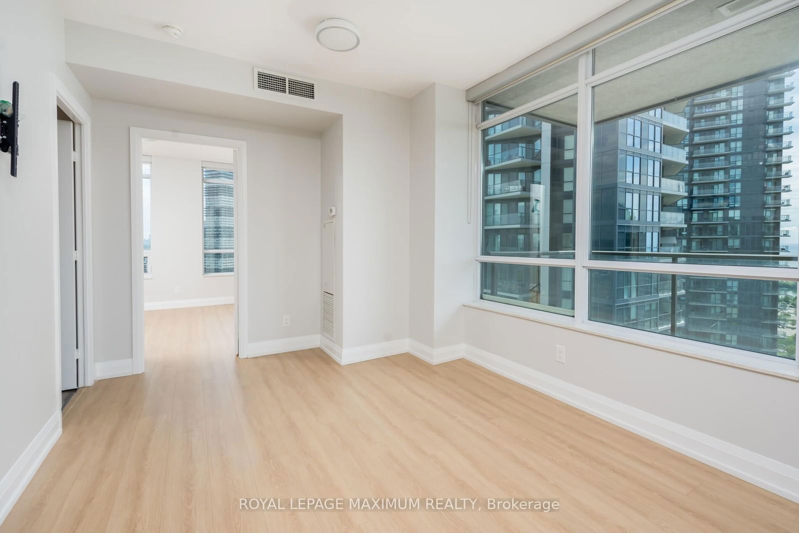 36 Park Lawn Rd, unit 2310 for sale - image #14