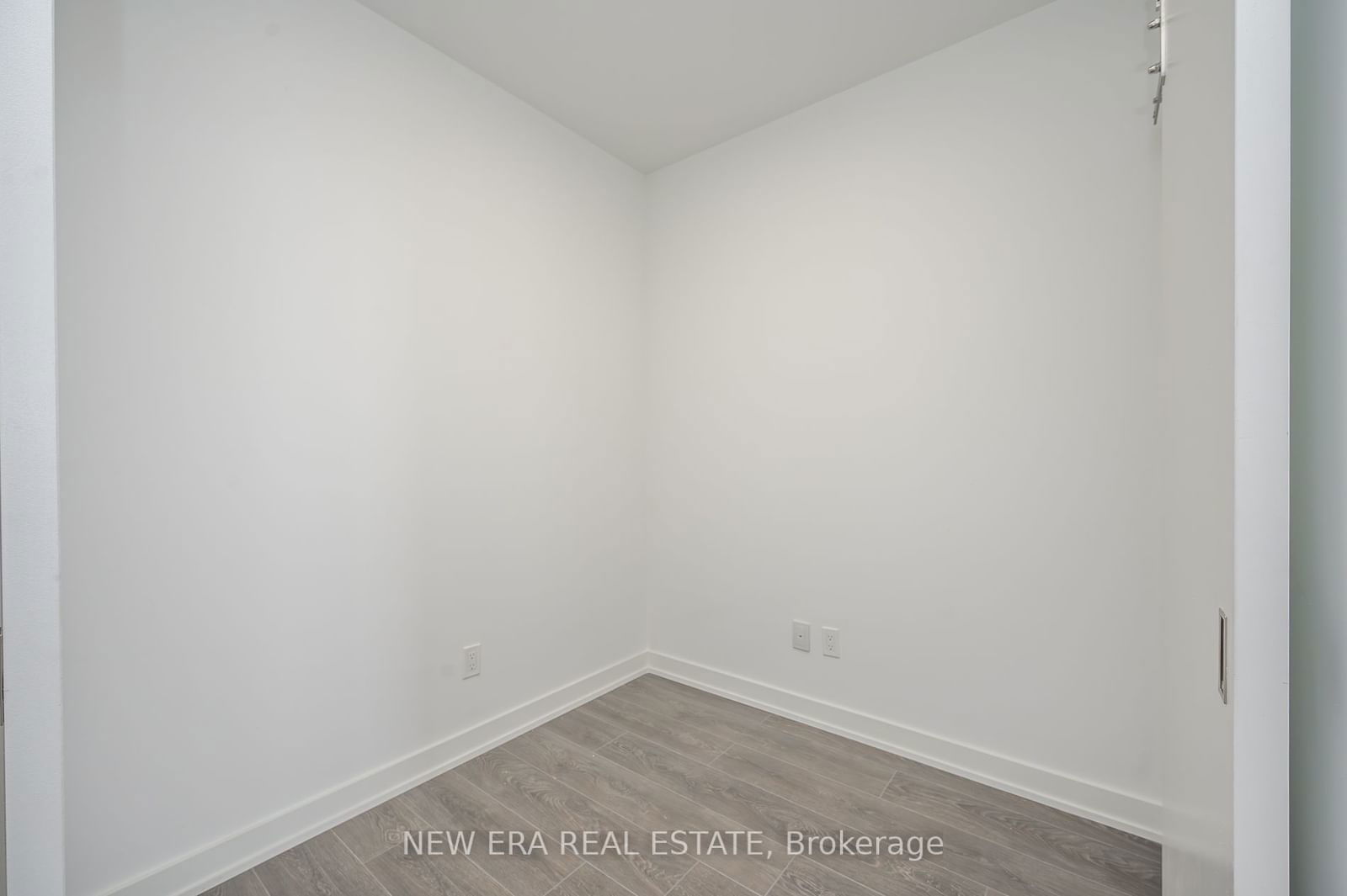 374 Martha St, unit 1104 for rent - image #11