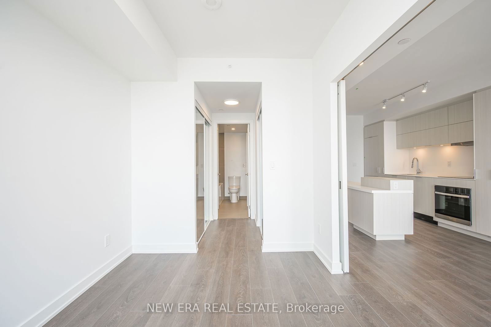 374 Martha St, unit 1104 for rent - image #21