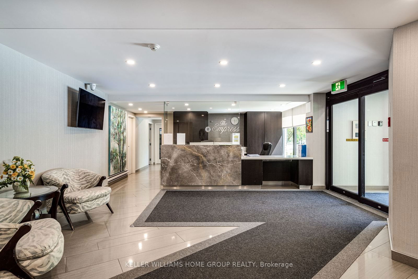 700 Dynes Rd, unit 309 for sale - image #4