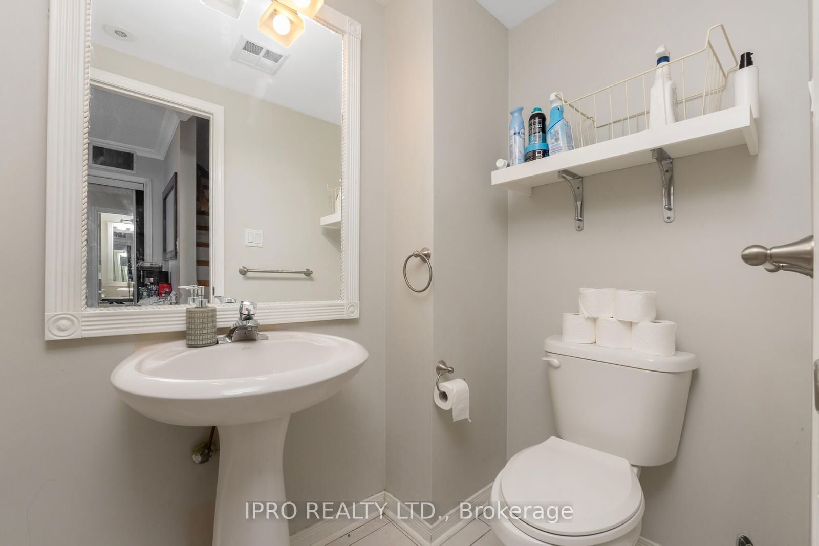 1530 Weston Rd, unit 204 for sale - image #15