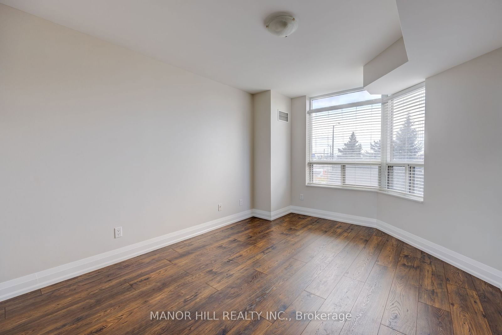 35 Kingsbridge Garden Circ, unit 308 for sale - image #20