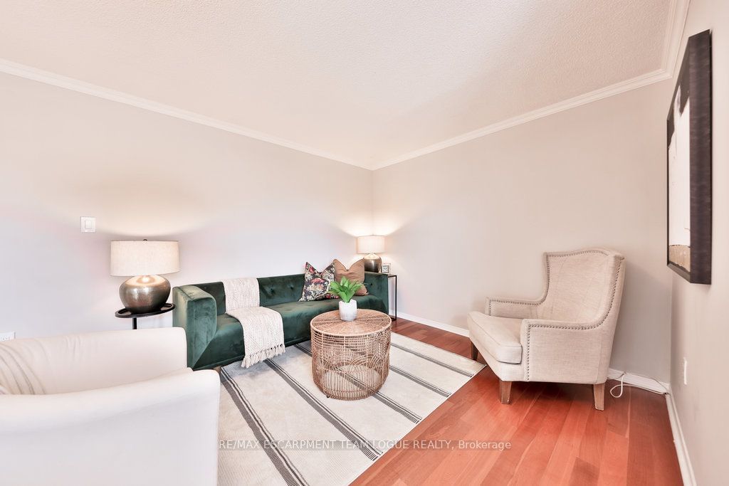 216 PLAINS Rd W, unit B406 for sale - image #12