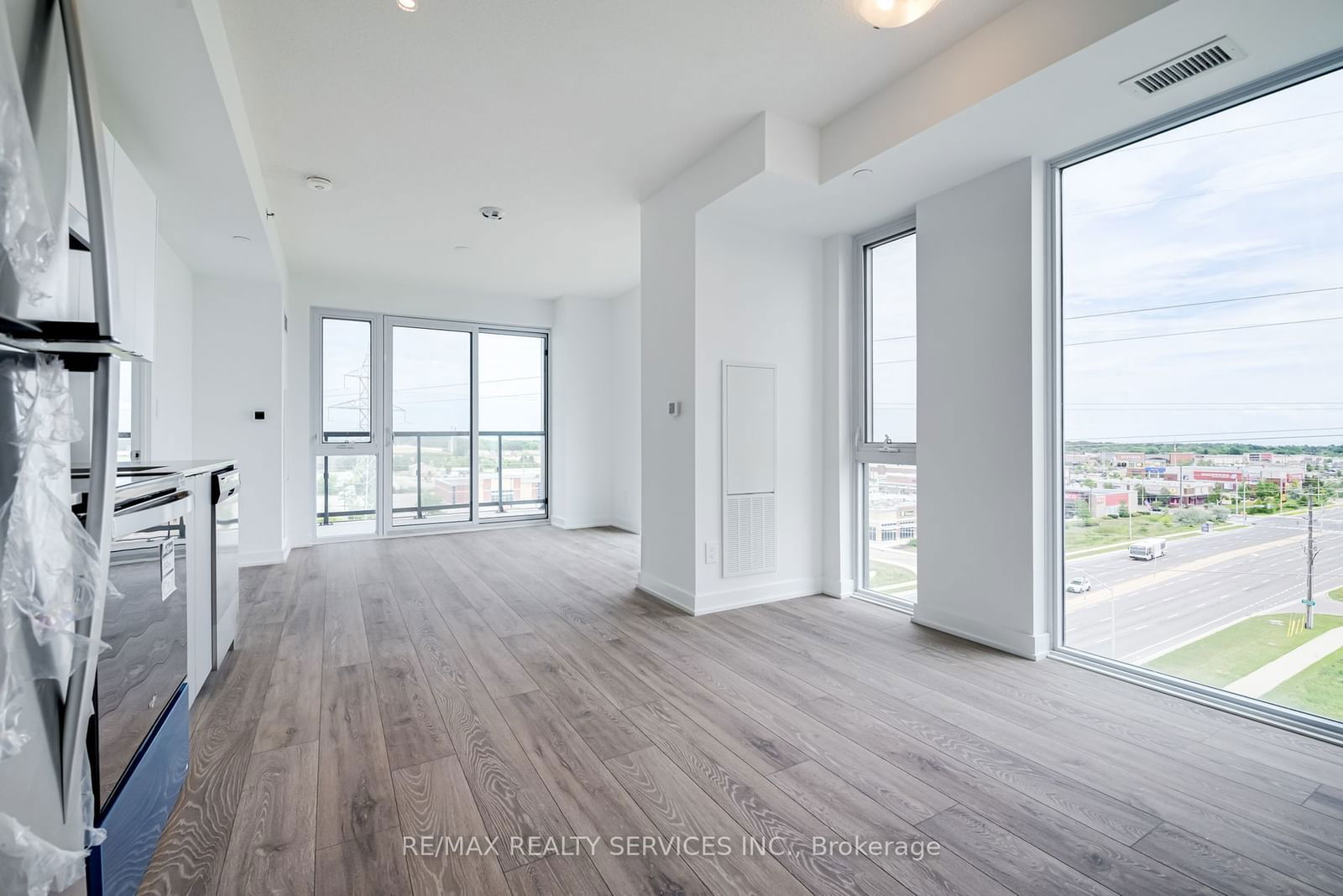 3200 Dakota Common, unit #B813 for sale - image #10