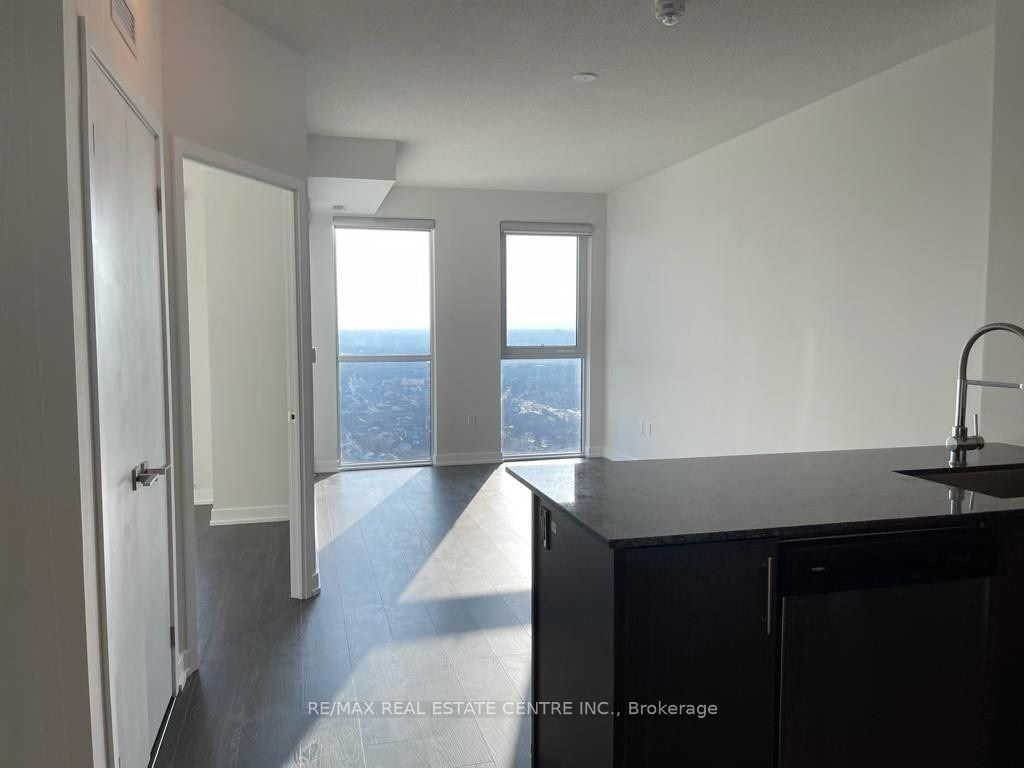 4055 Parkside Village Dr, unit 3021 for sale - image #20