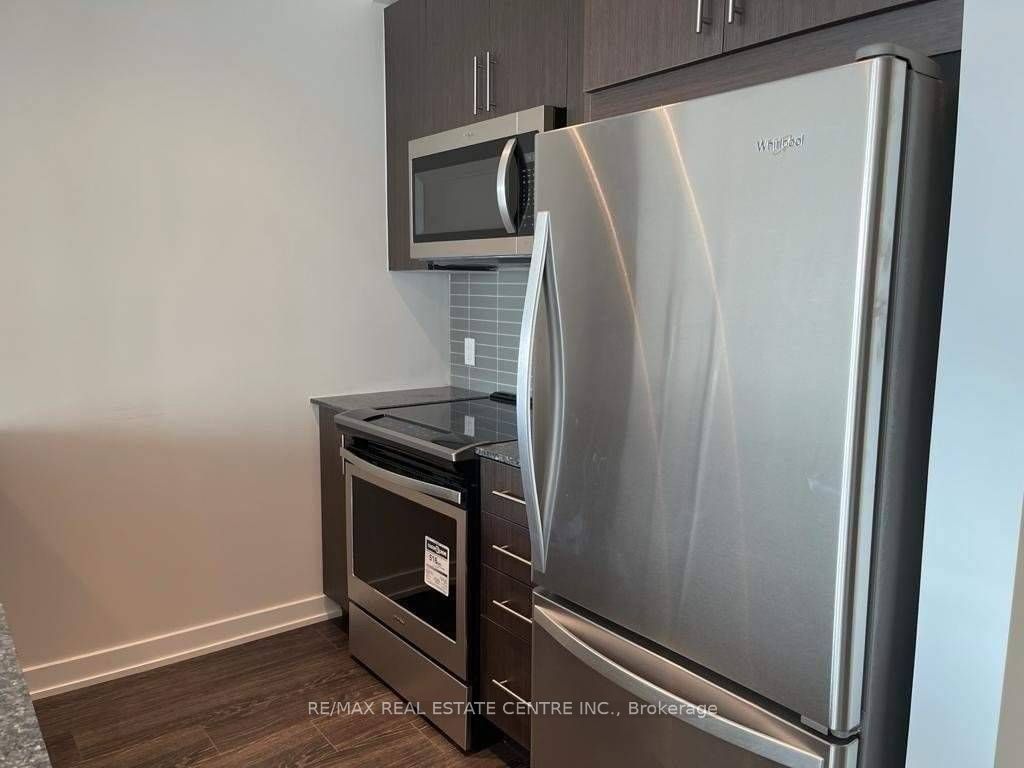 4055 Parkside Village Dr, unit 3021 for sale - image #22