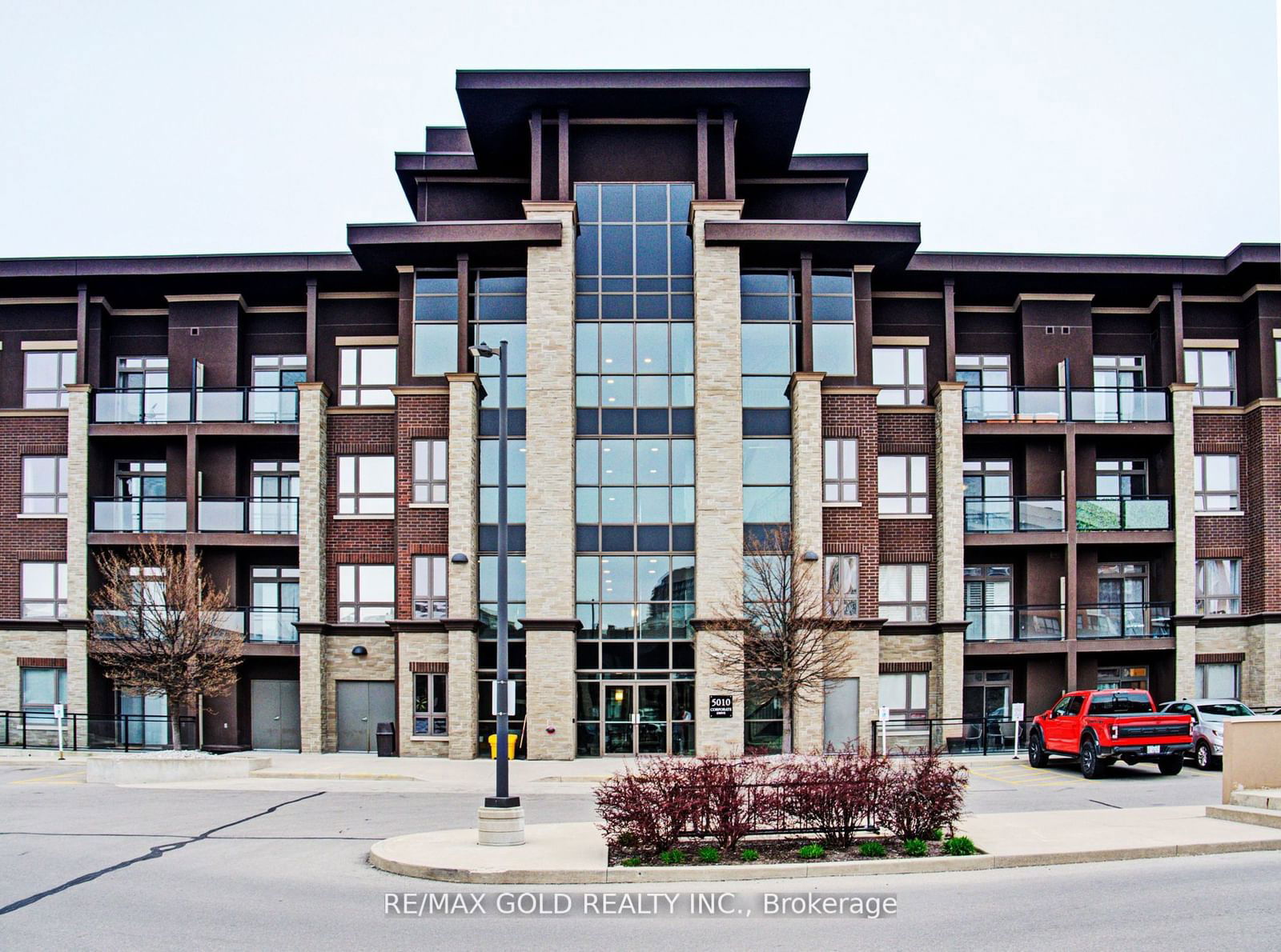 5010 Corporate Dr, unit 126 for sale - image #1