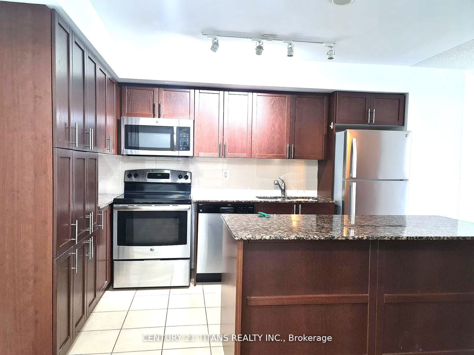 830 Lawrence Ave W, unit 501 for sale - image #3