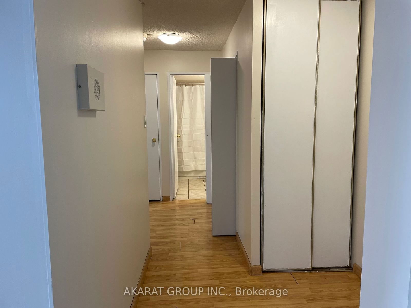 3590 Kaneff Cres, unit #1506 for rent - image #7