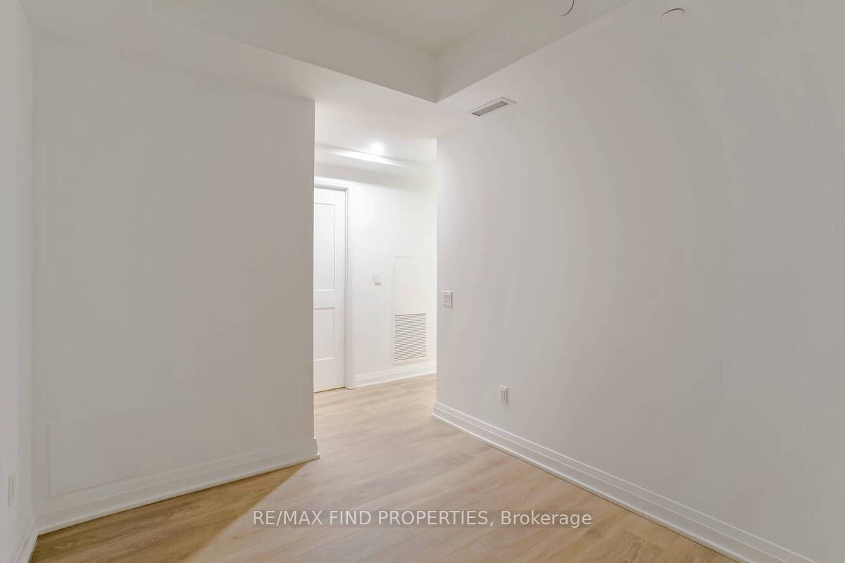 21 Park St E, unit Th 06 for sale - image #24