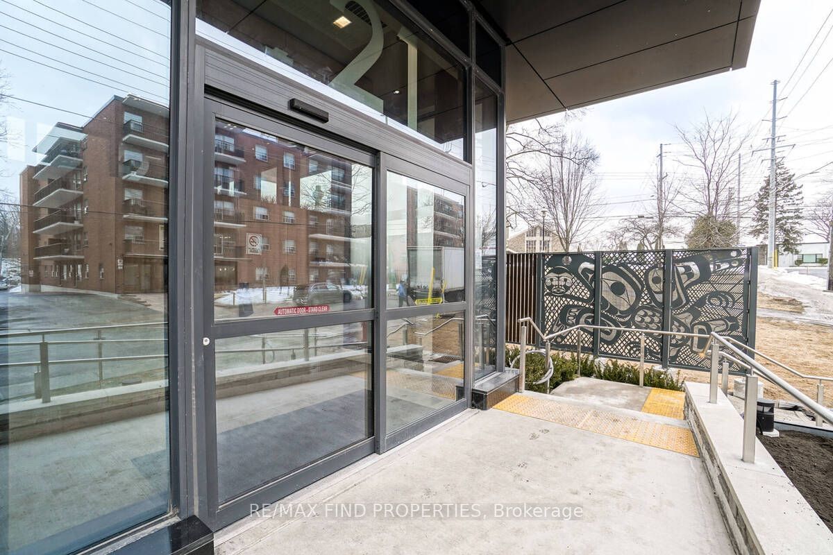 21 Park St E, unit Th 06 for sale