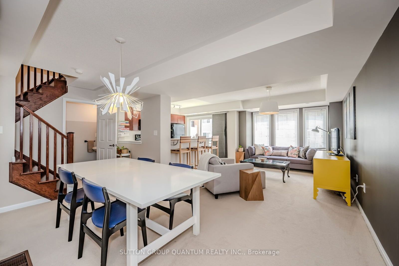 2614 Dashwood Dr, unit 30 for sale - image #3