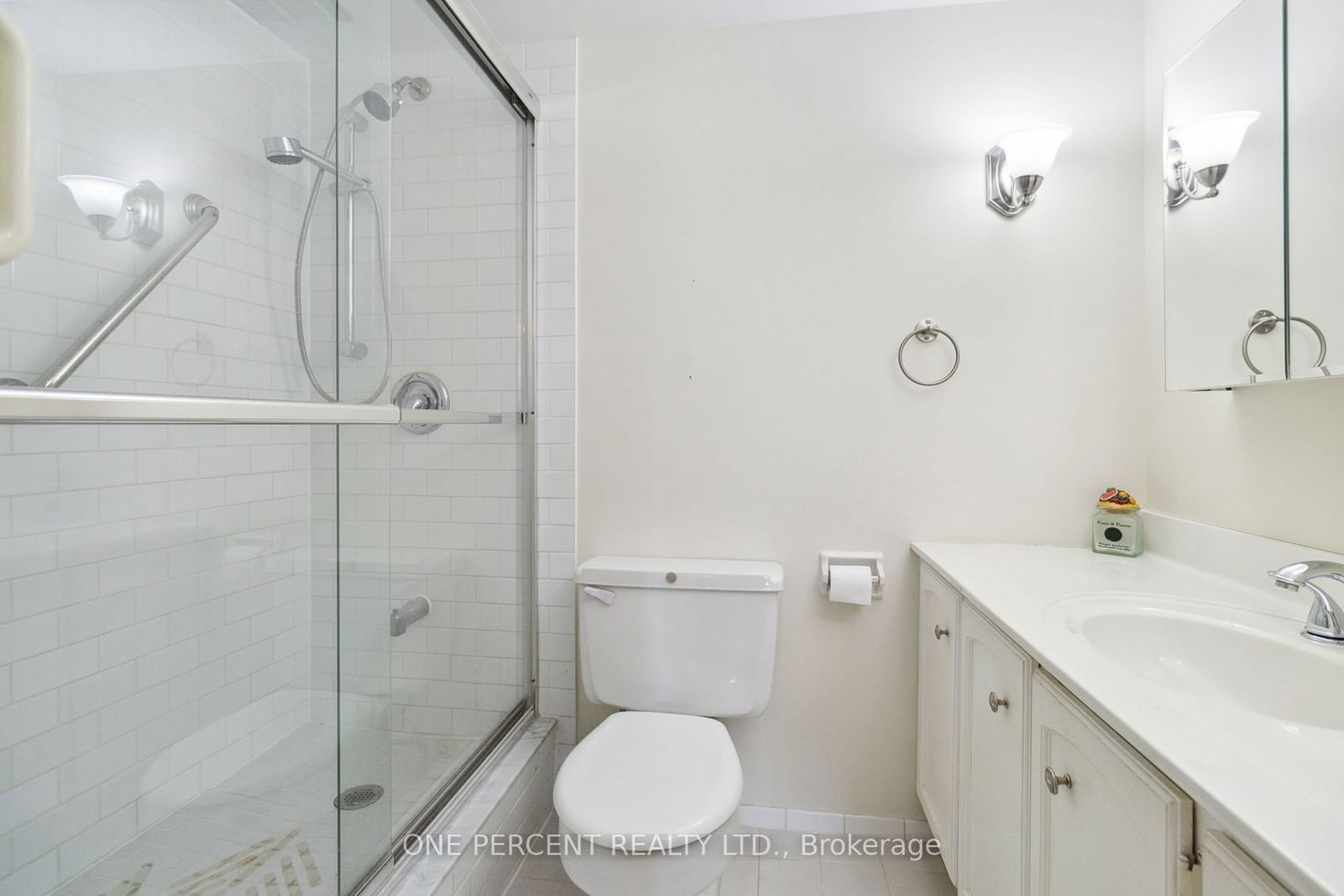 2175 Marine Dr, unit 305 for sale - image #23