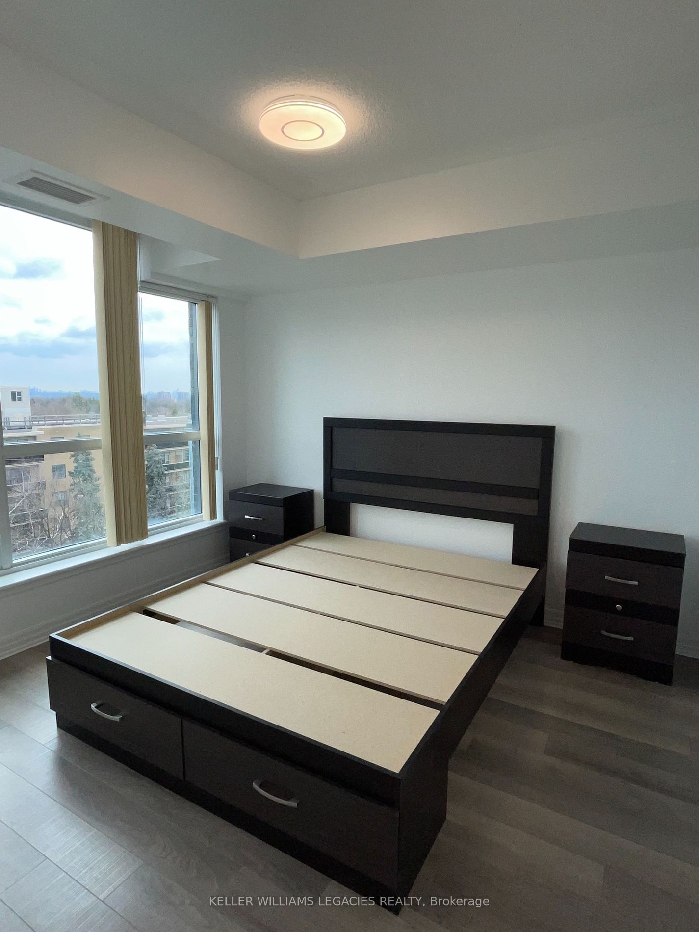 80 Esther Lorrie Dr, unit 708 for rent - image #5