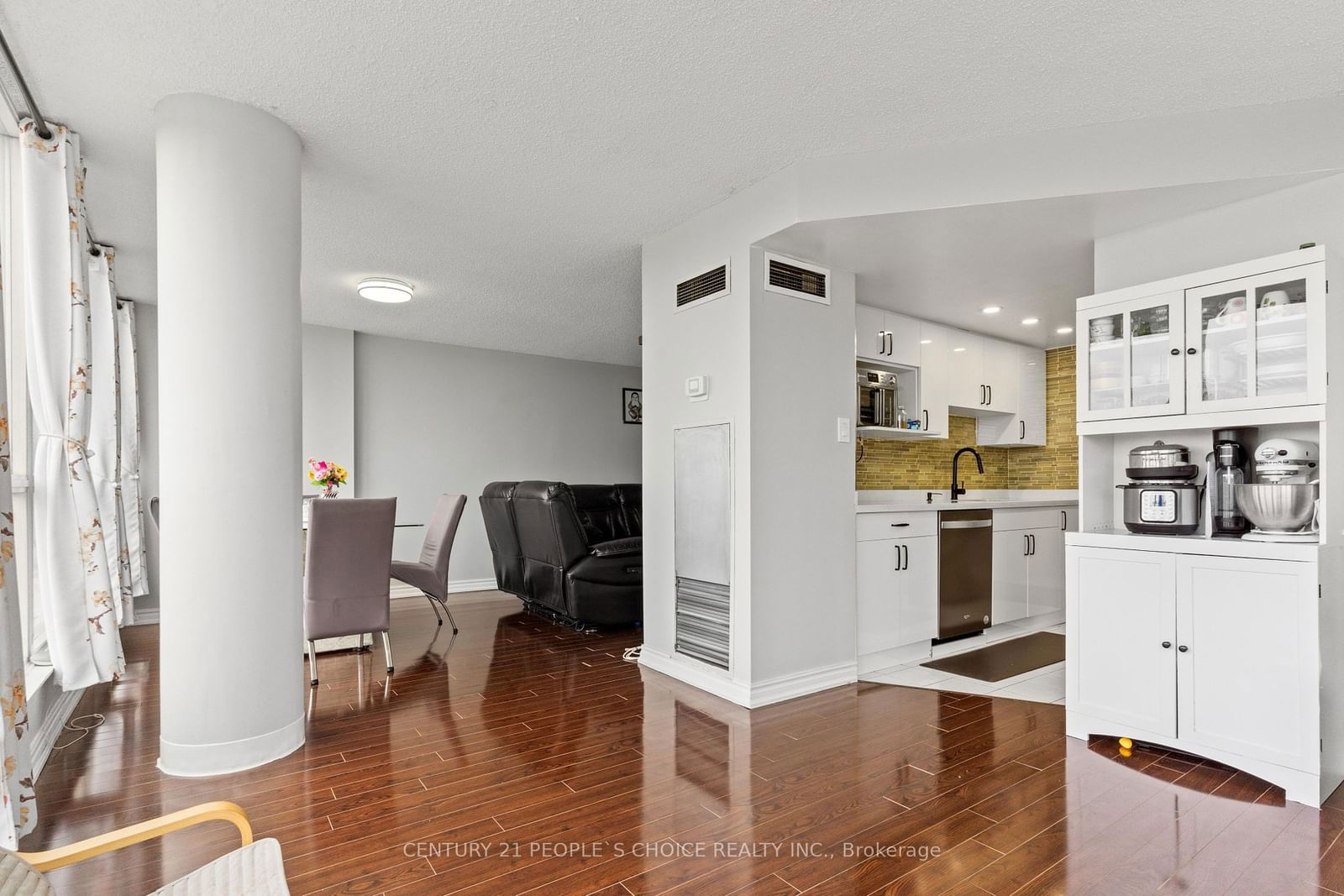 1 Rowntree Rd, unit 914 for sale - image #12