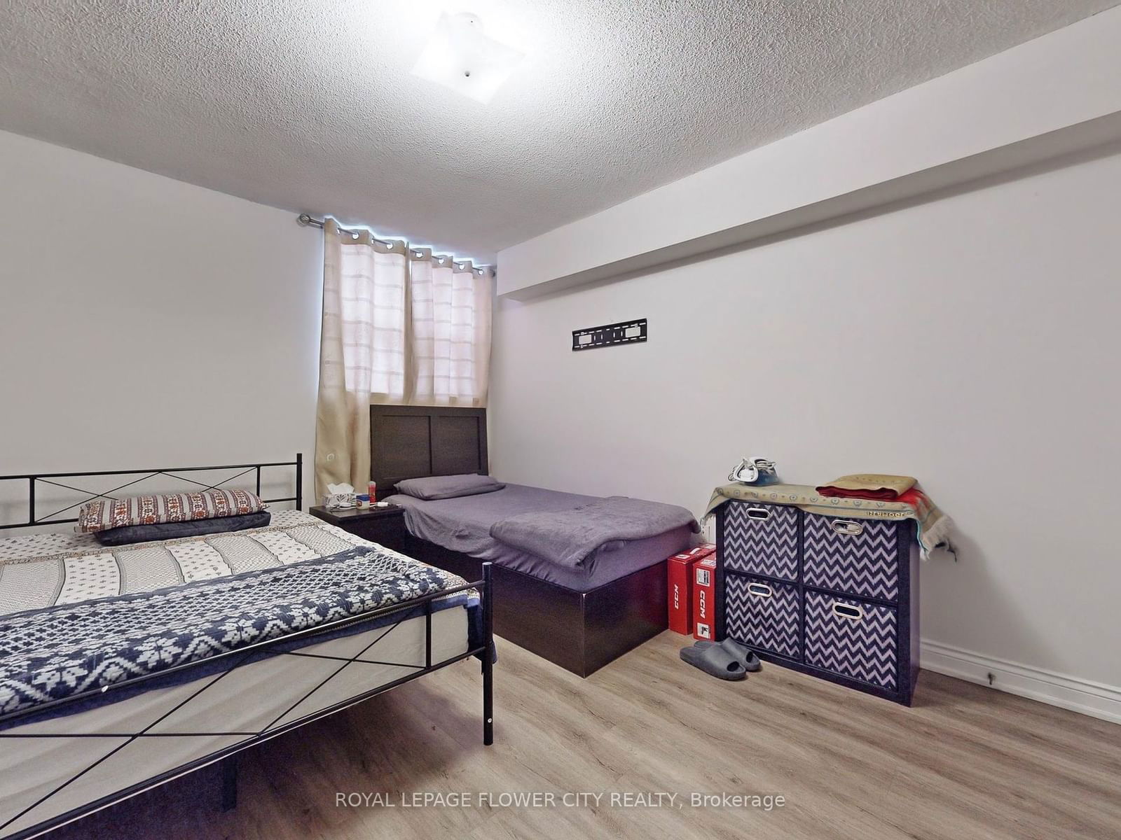 390 Dixon Rd, unit 1603 for sale - image #21