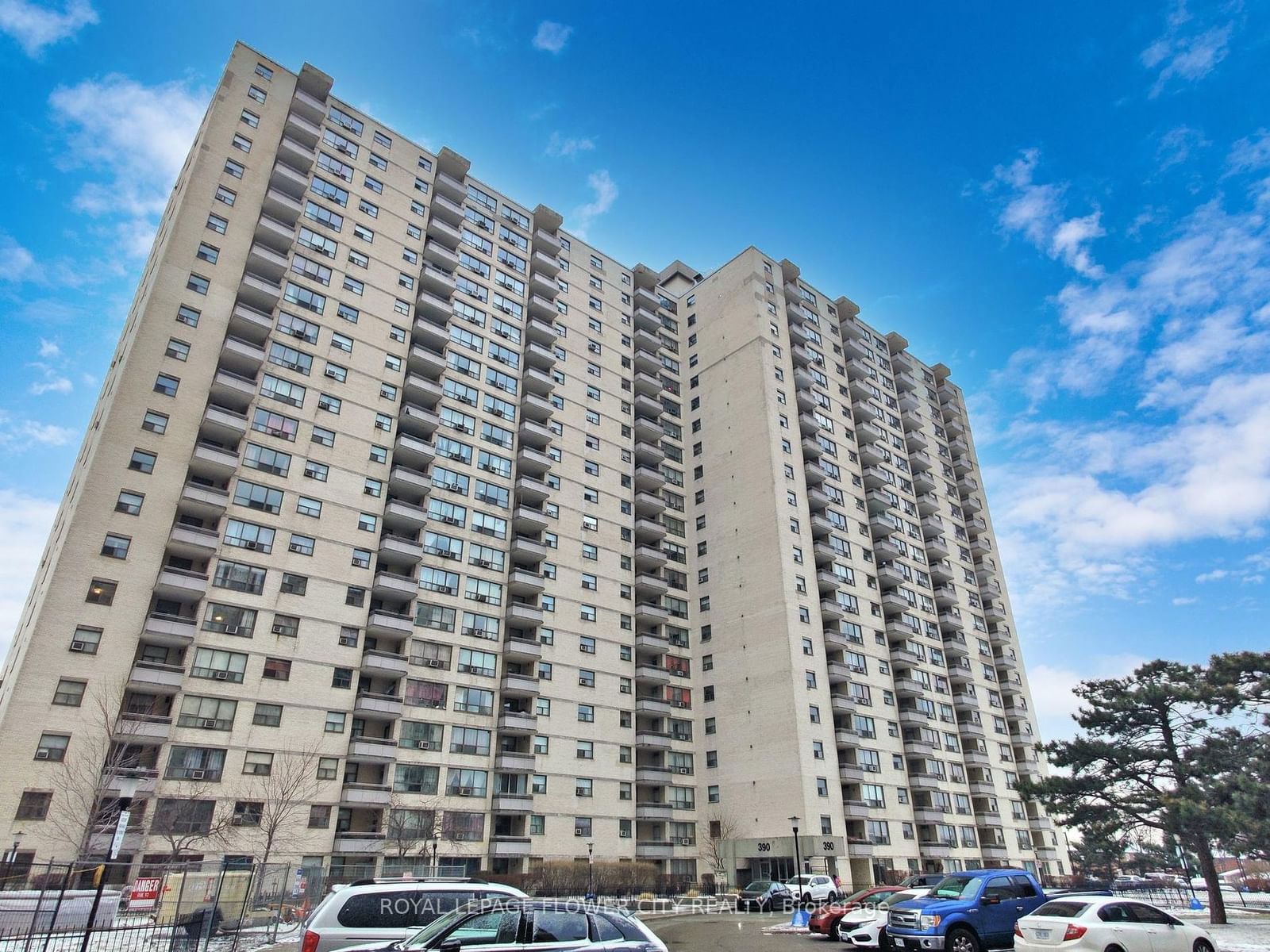 390 Dixon Rd, unit 1603 for sale - image #4