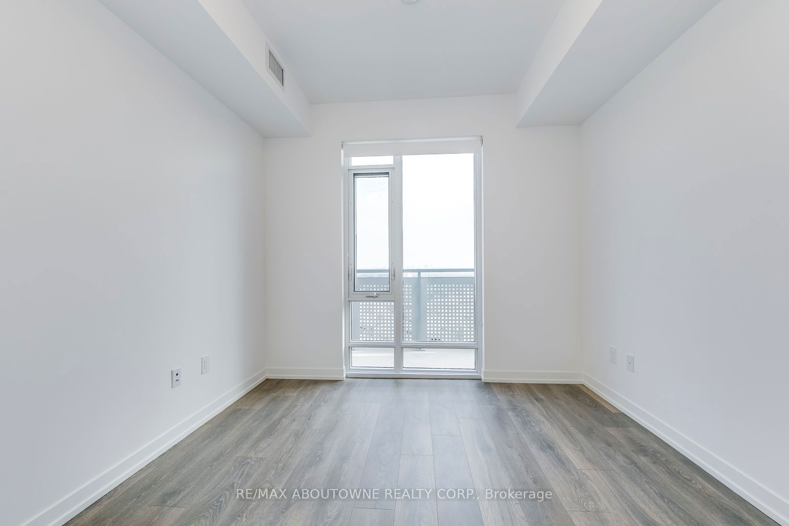 2520 Eglinton Ave W, unit 1312 for sale - image #23