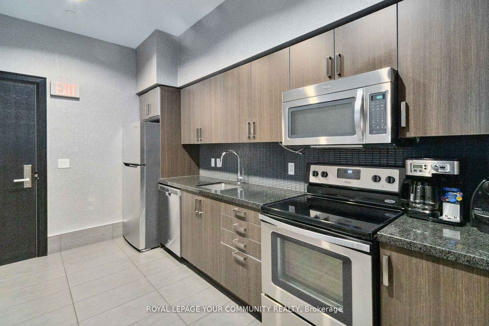 55 Speers Rd, unit LPH08 for rent - image #8