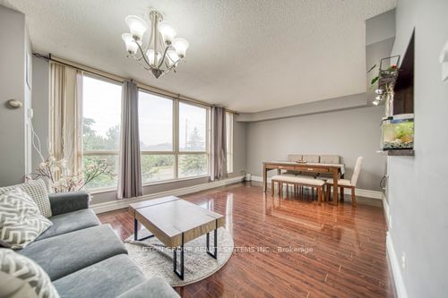 2901 Kipling Ave, unit 307 for sale