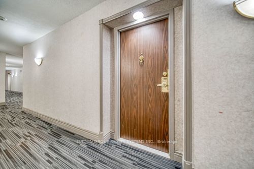 2901 Kipling Ave, unit 307 for sale - image #4