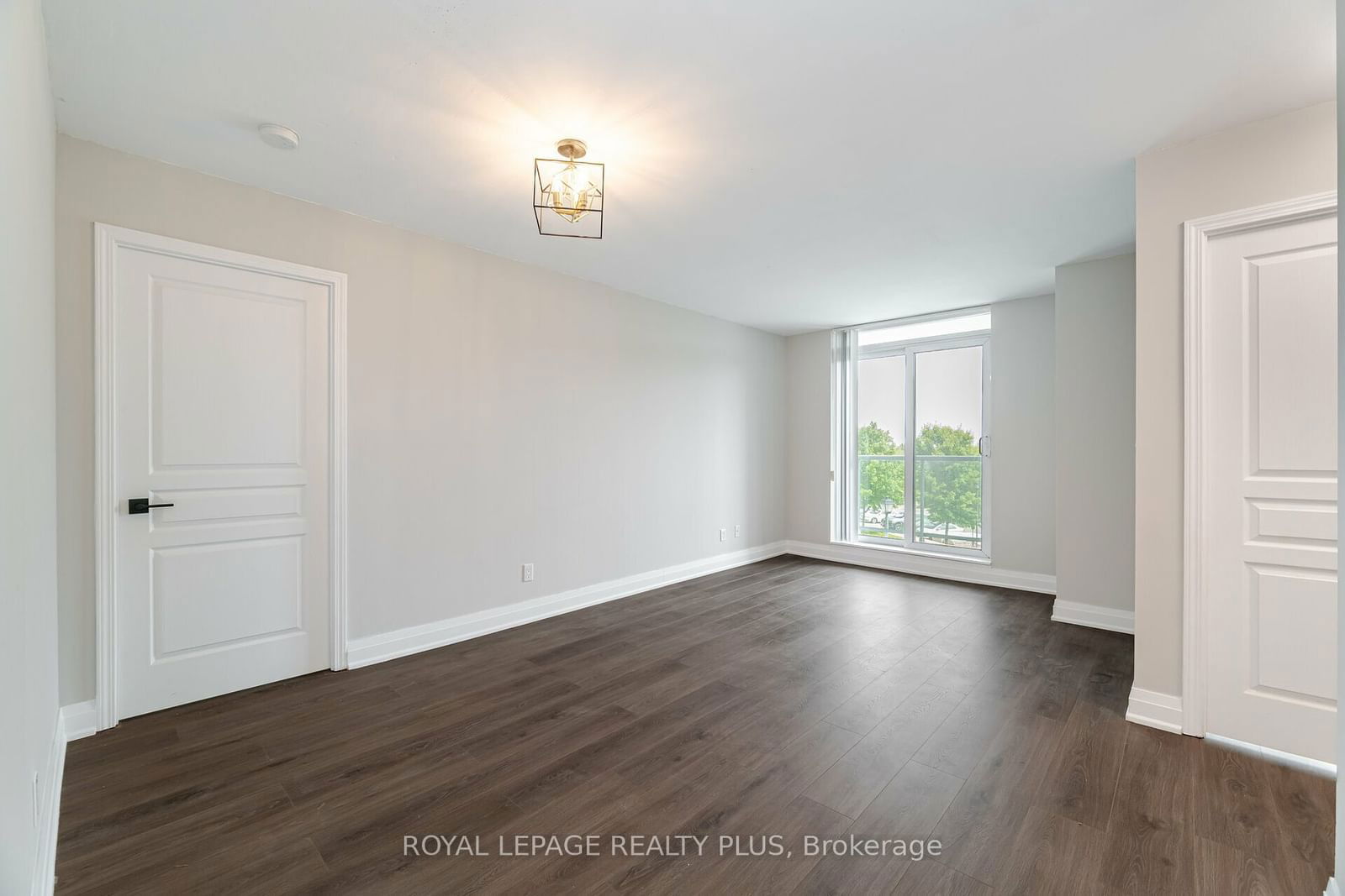 4879 Kimbermount Ave, unit 304 for sale - image #10