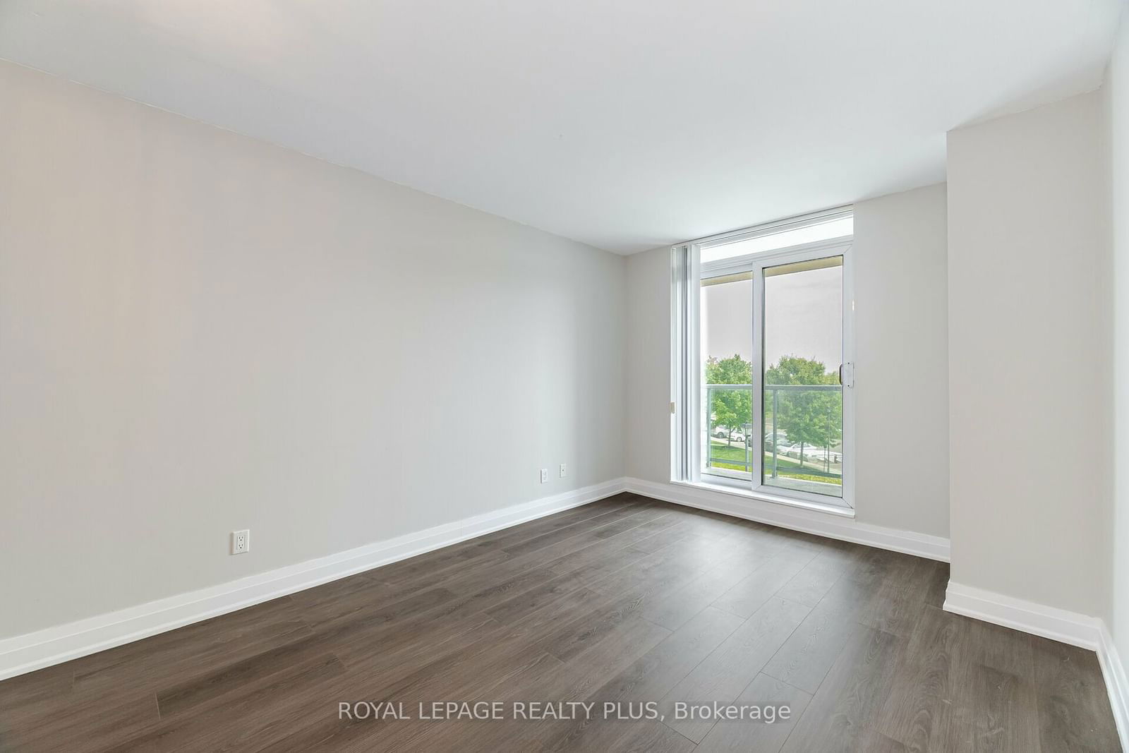 4879 Kimbermount Ave, unit 304 for sale - image #13