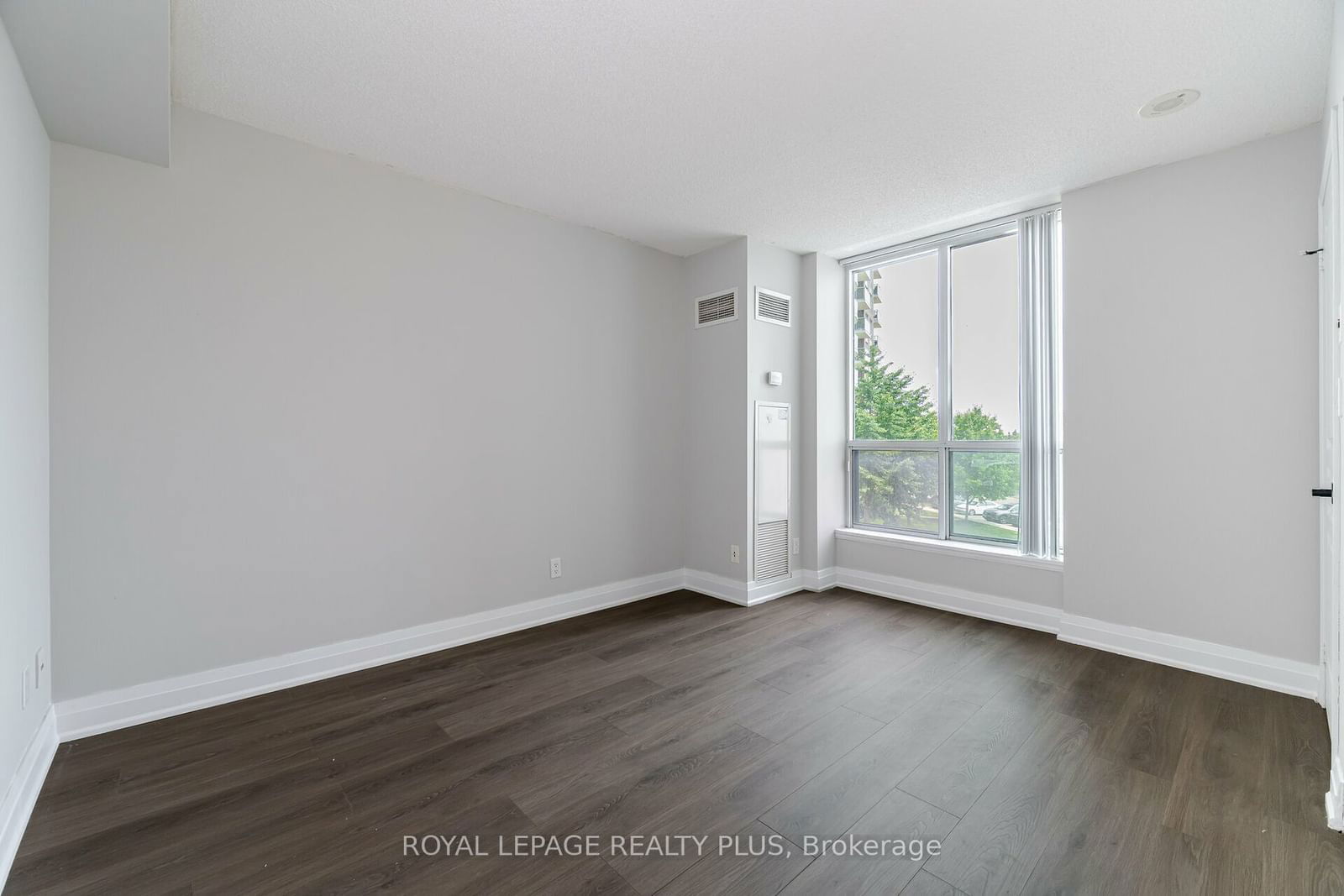 4879 Kimbermount Ave, unit 304 for sale - image #17