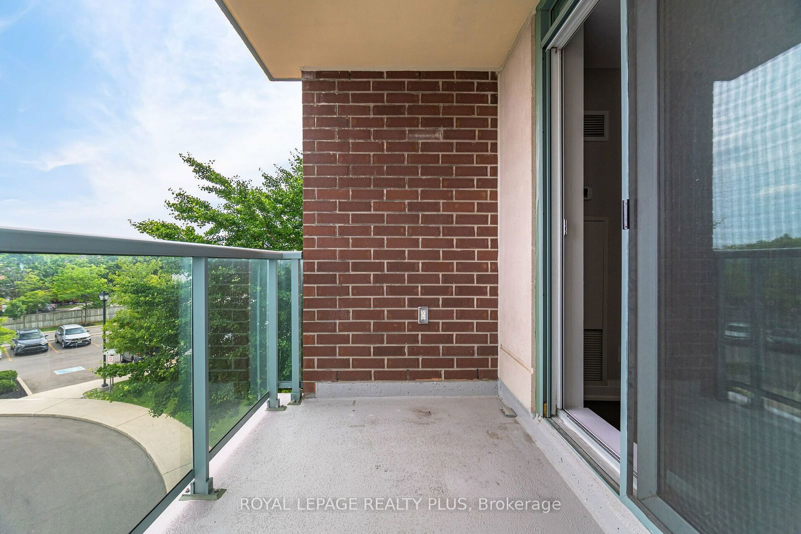 4879 Kimbermount Ave, unit 304 for sale - image #24