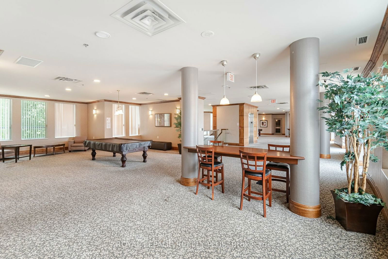 4879 Kimbermount Ave, unit 304 for sale - image #31