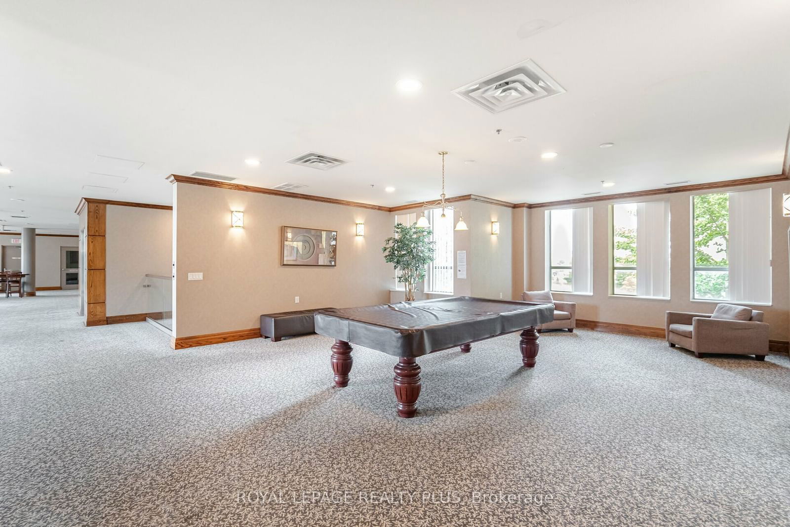 4879 Kimbermount Ave, unit 304 for sale - image #34