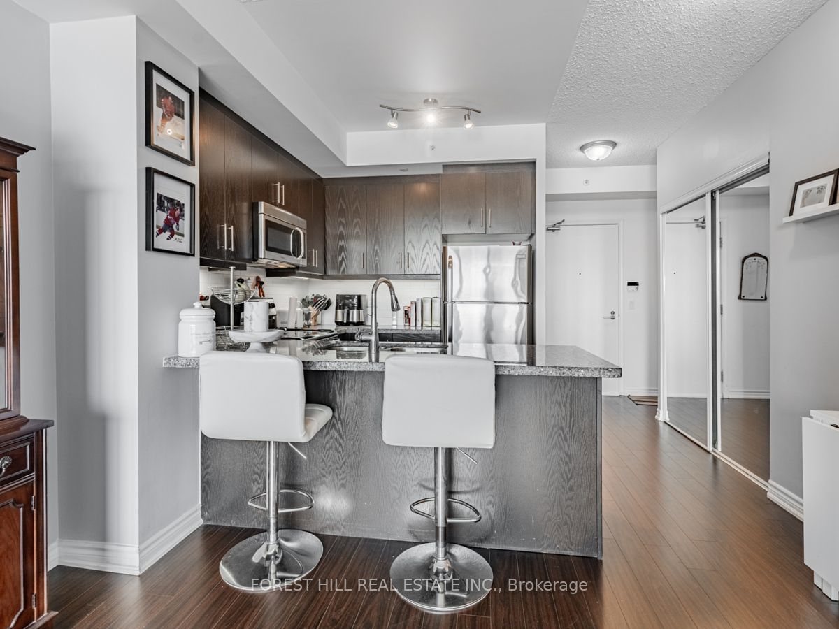 15 James Finlay Way, unit 911 for sale - image #6