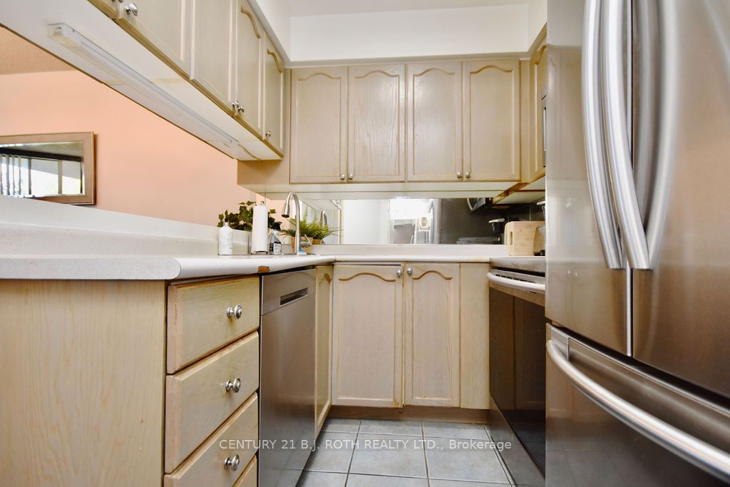 1140 Parkwest Pl, unit 204 for sale - image #7