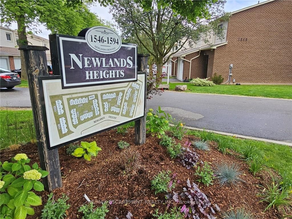 Newlands Heights Townhomes, Burlington, Toronto