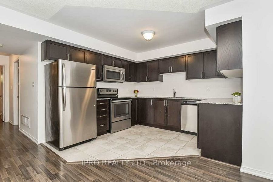 2492 Post Rd, unit #20 for sale - image #5