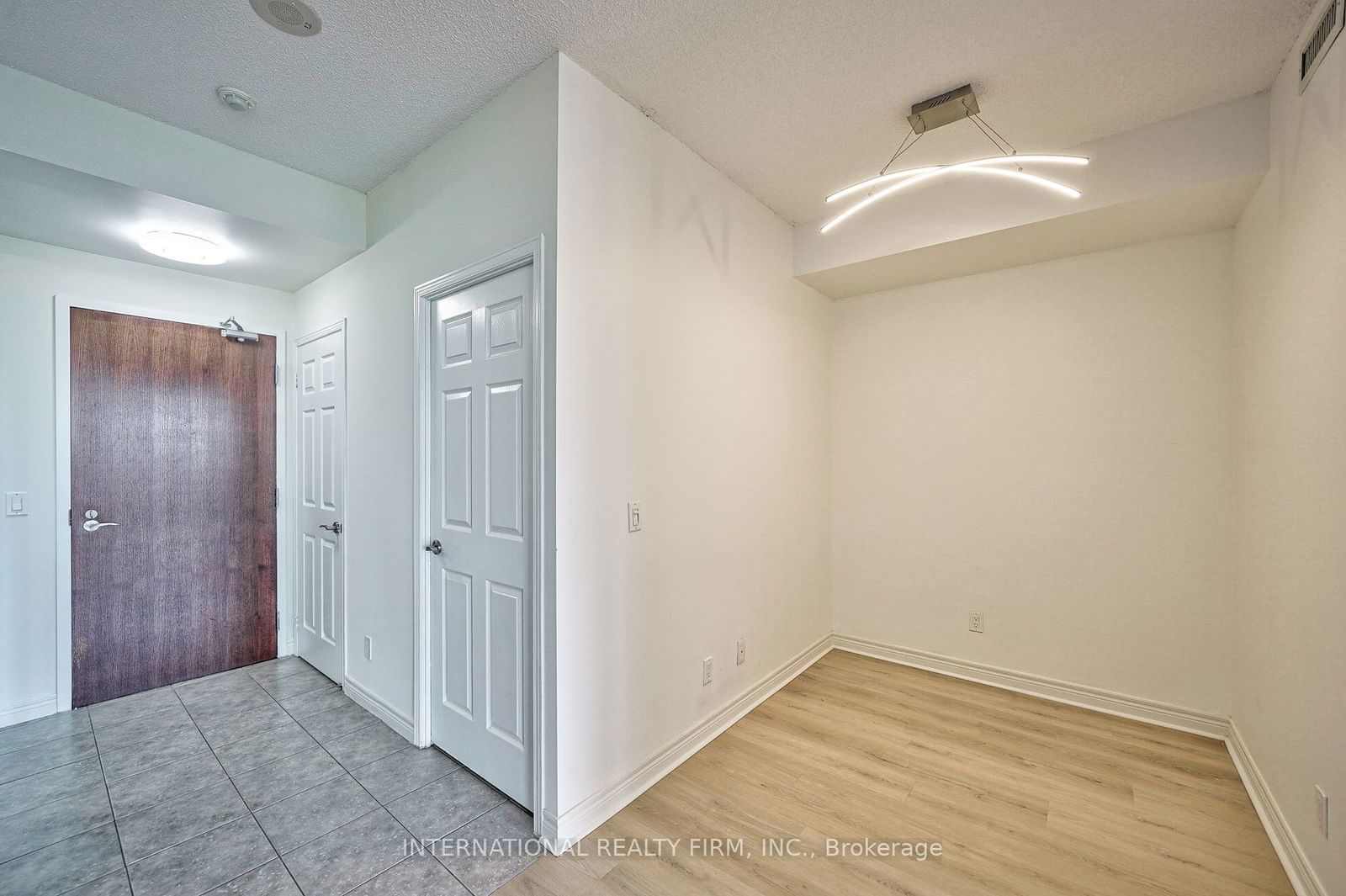 339 Rathburn Rd W, unit 1708 for sale - image #10