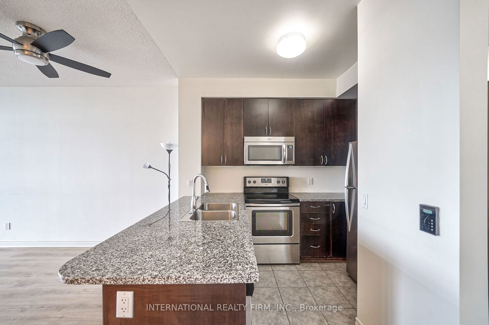 339 Rathburn Rd W, unit 1708 for sale - image #5