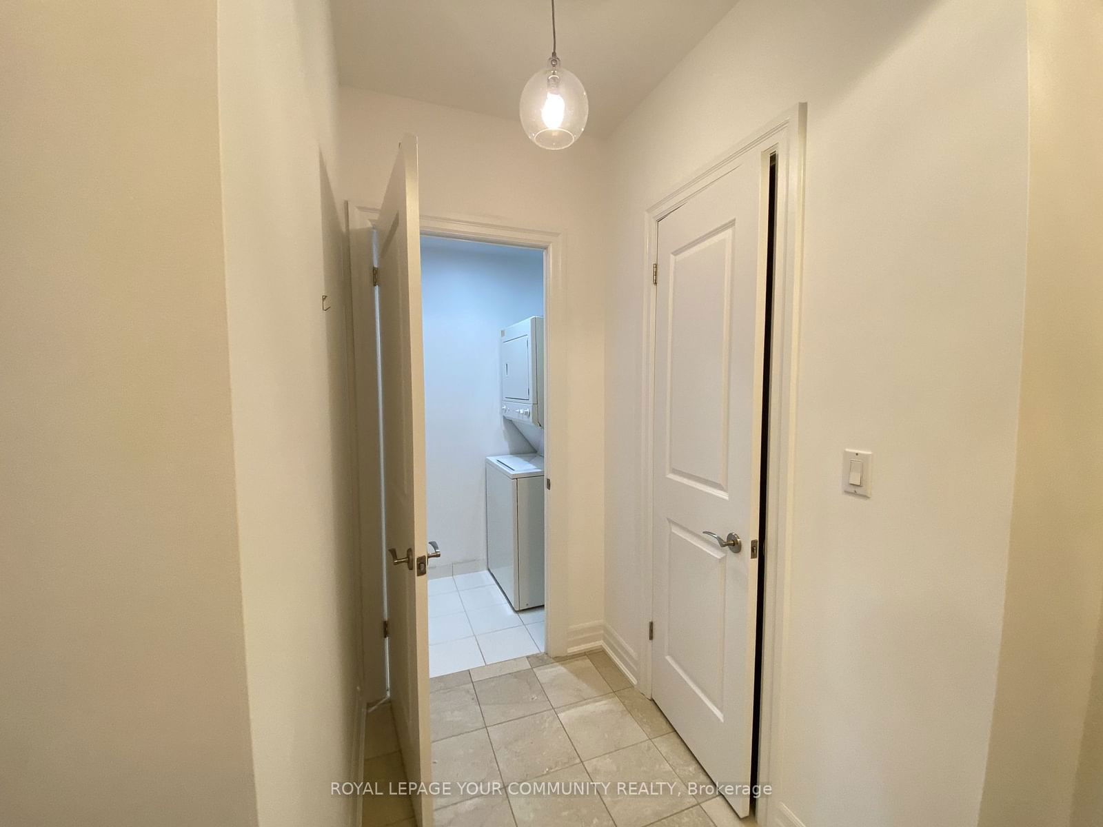 2855 Bloor St W, unit 621 for rent - image #11