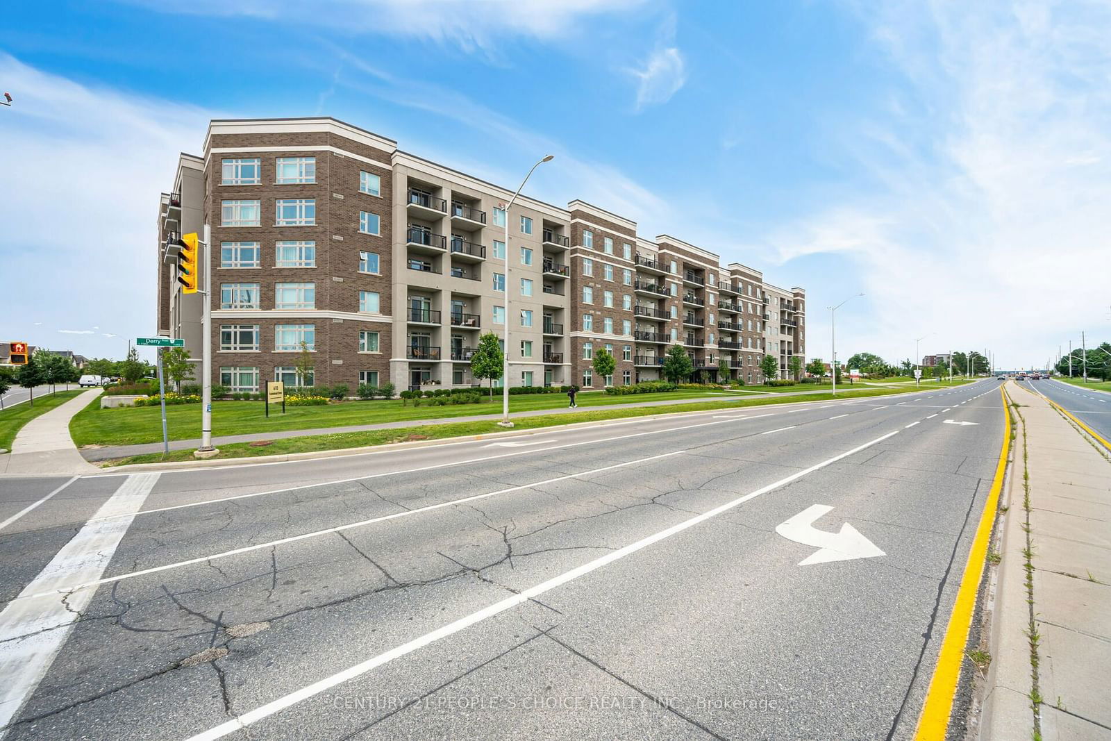 610 Farmstead Dr, unit 202 for sale - image #31