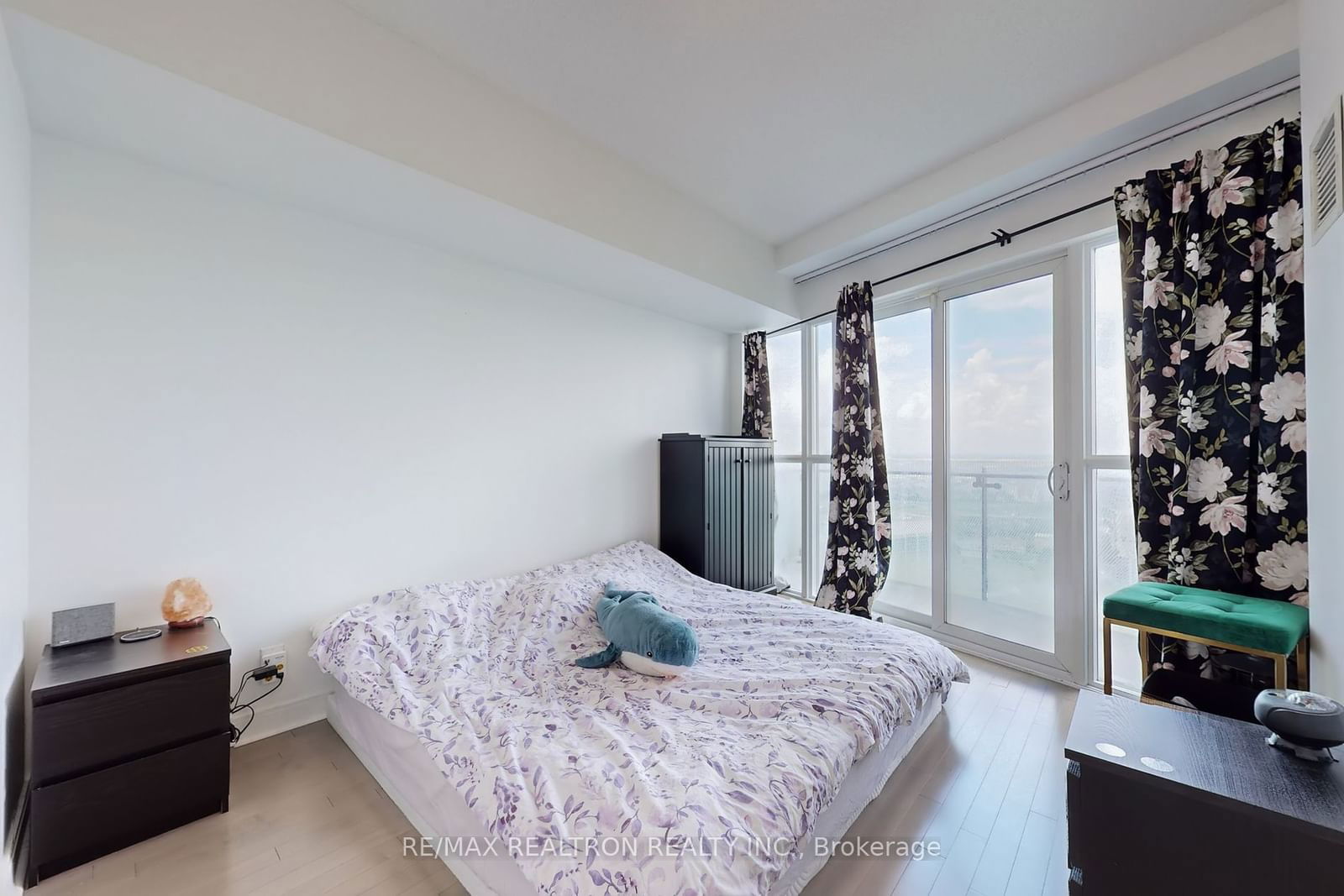 50 Absolute Ave, unit 3801 for sale - image #11