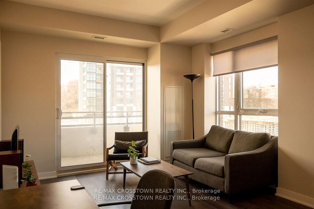 1 Neighbourhood Lane, unit 306 for sale - image #12