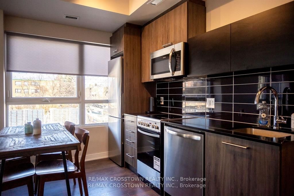 1 Neighbourhood Lane, unit 306 for sale - image #9