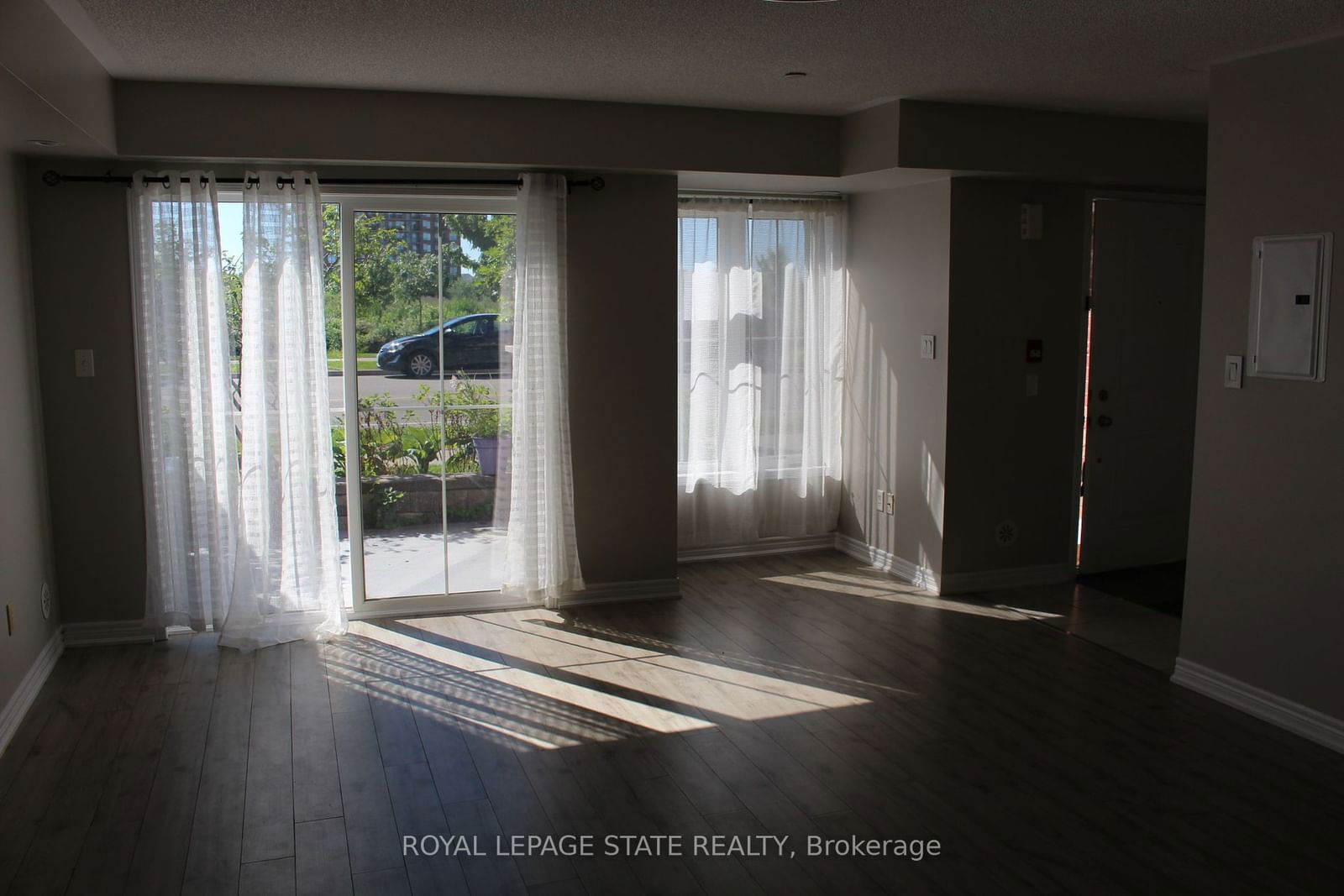 51 Hays Blvd, unit 1 for sale - image #8