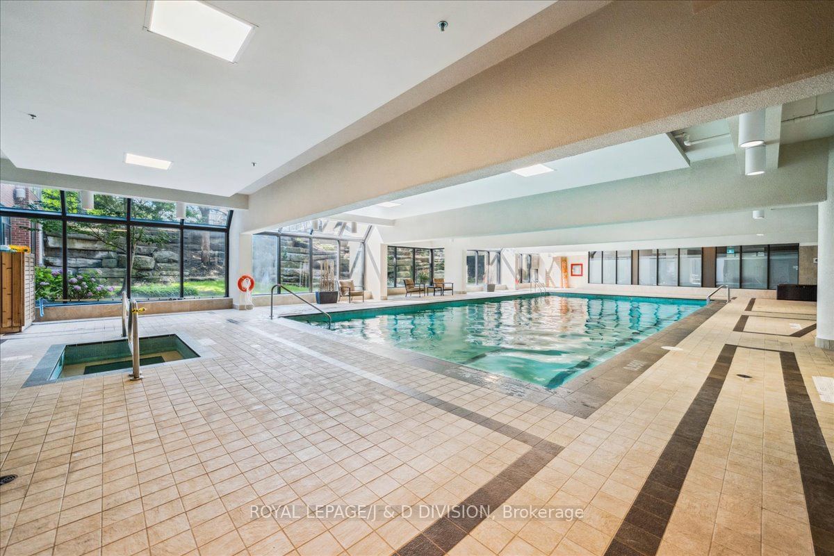 20 Southport St, unit 605 for sale - image #32