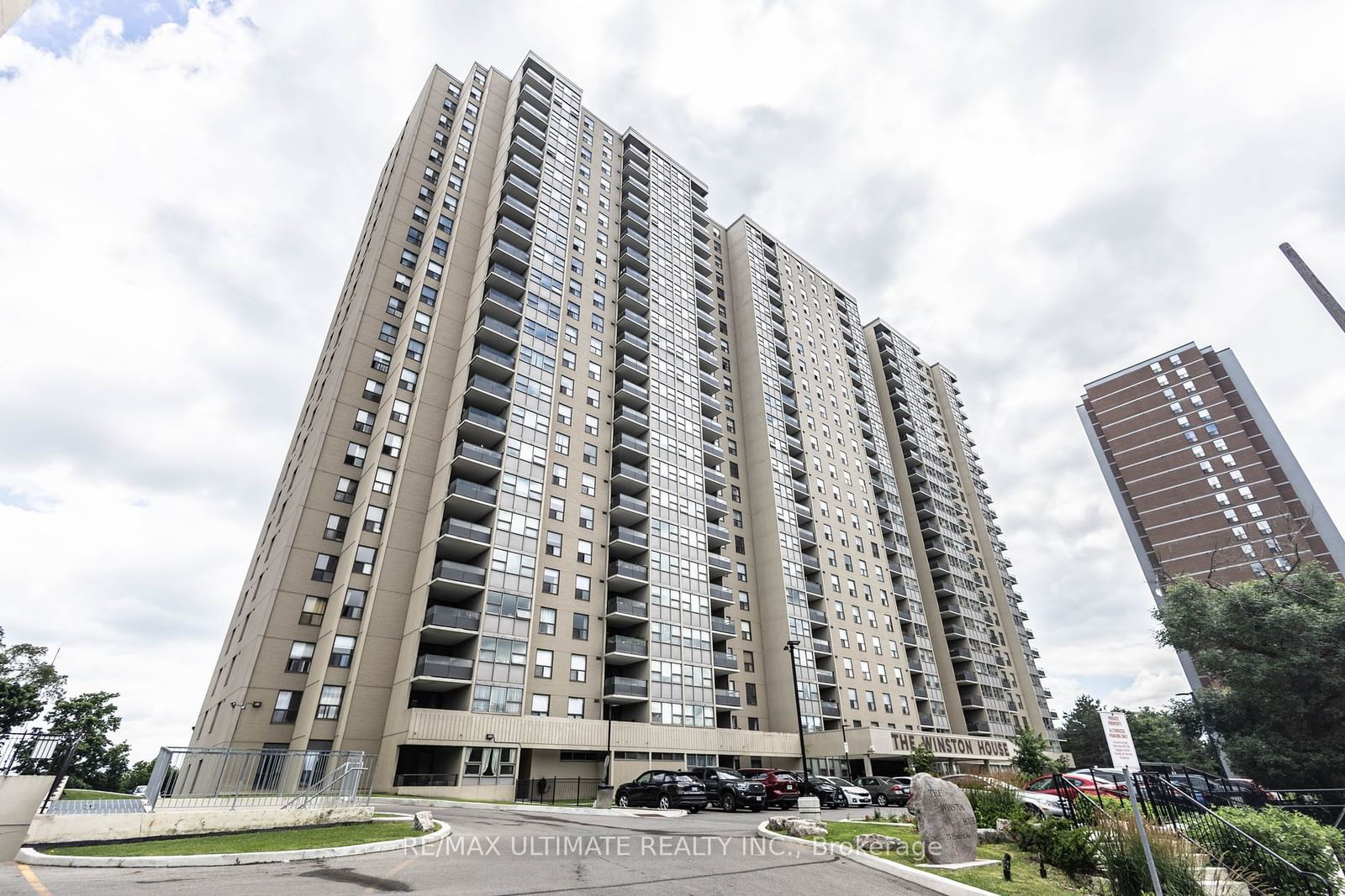 75 Emmett Ave, unit 116 for sale - image #1