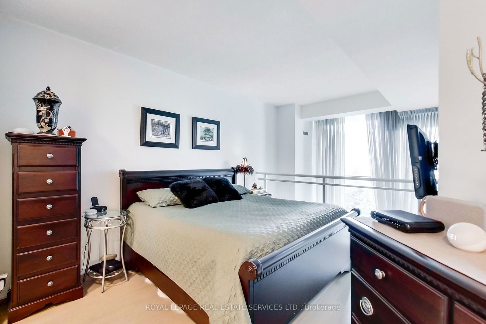 220 Burnhamthorpe Rd W, unit 712 for sale - image #26