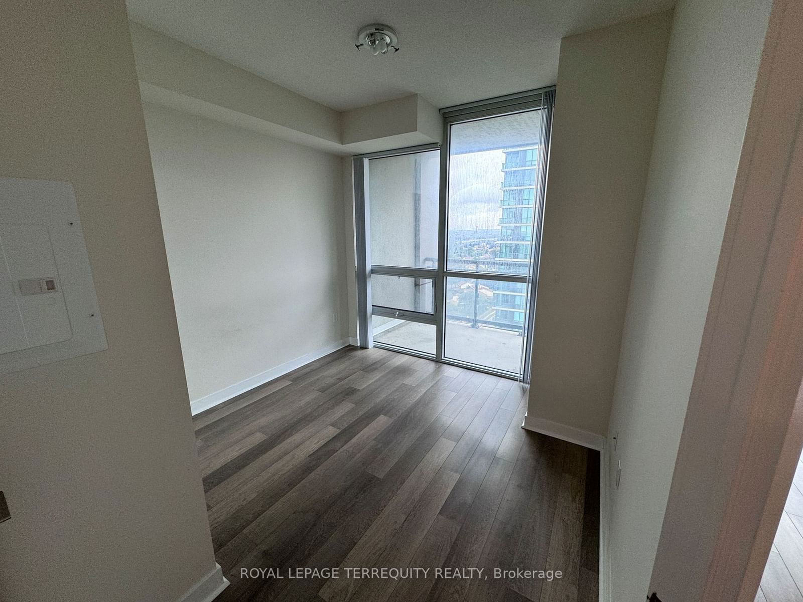 3975 Grand Park Dr, unit 1608 for rent - image #5