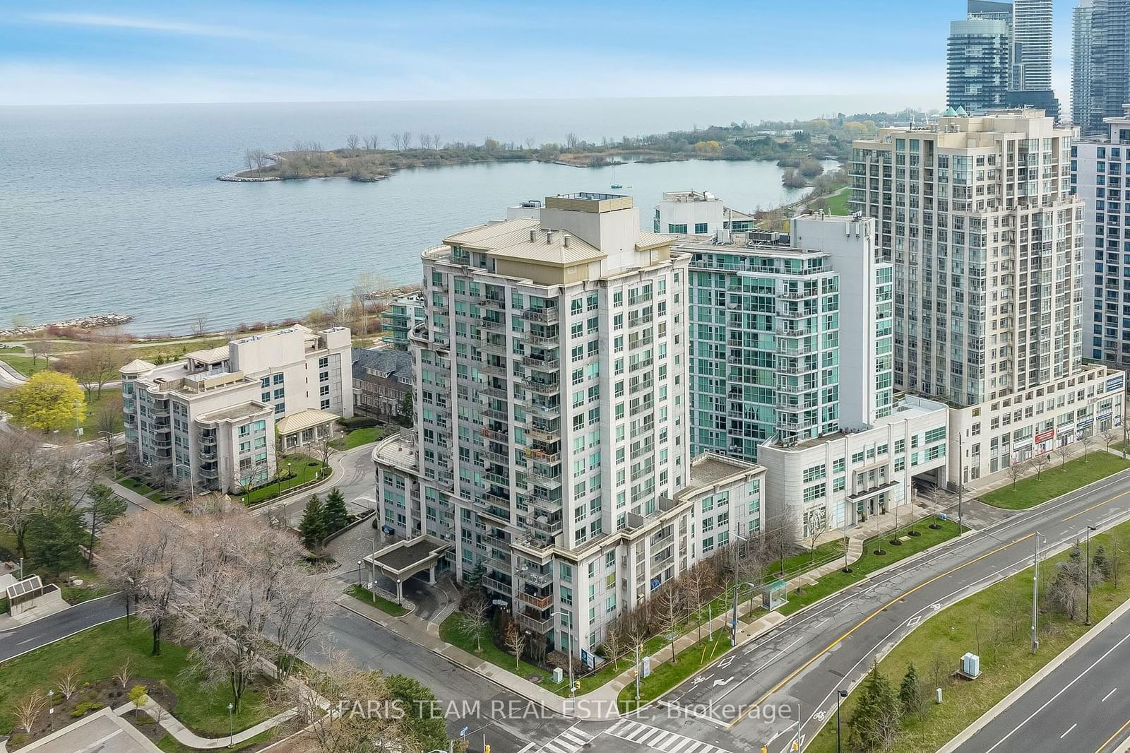 88 Palace Pier Crt, unit 806 for sale - image #1