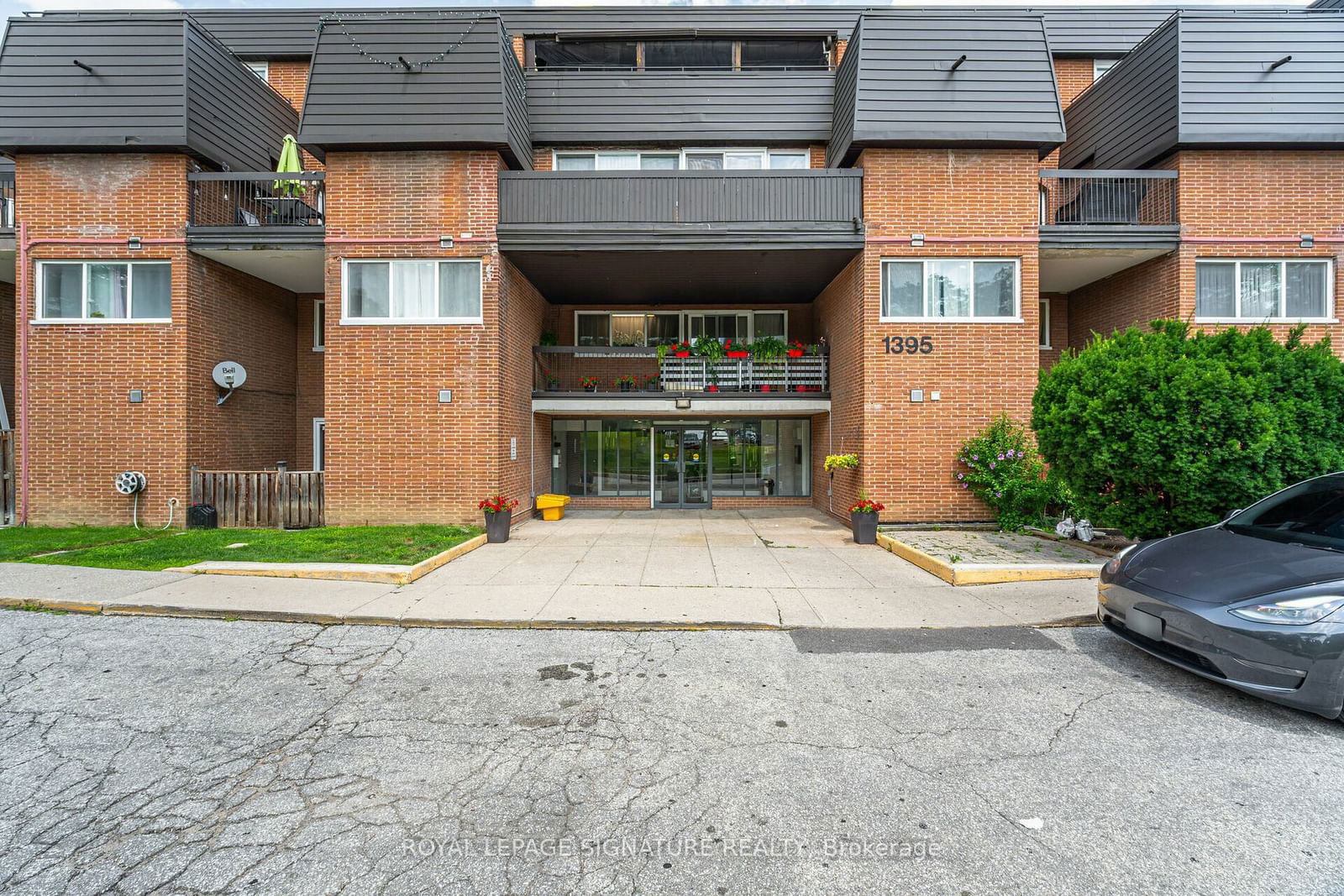 1395 Williamsport Dr, unit 176 for sale - image #1