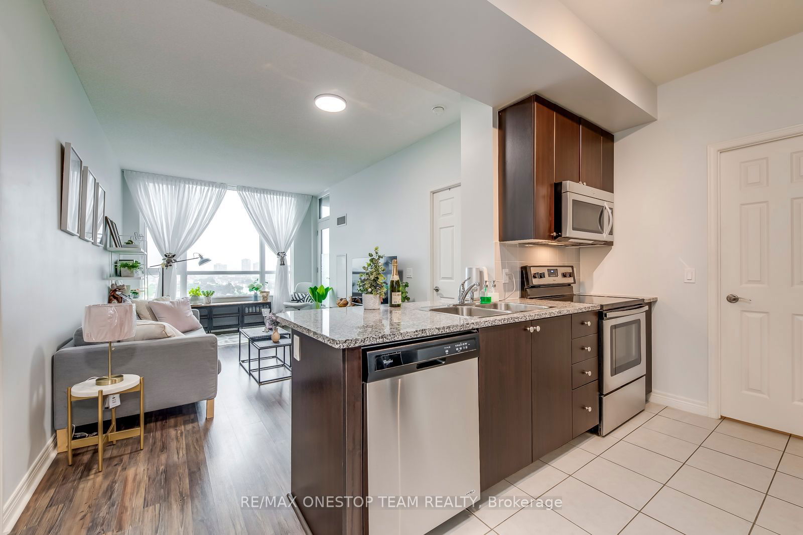 339 Rathburn Rd W, unit 919 for sale - image #11